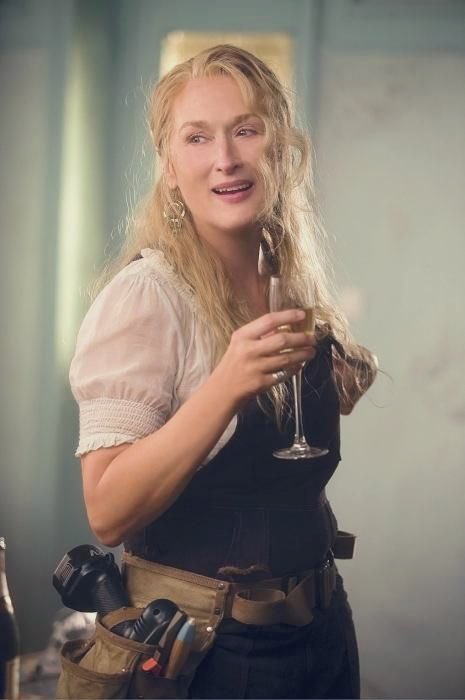 OhFuckMystrade's tweet photo. When do I get my #MerylStreep and #DianeKeaton movie? https://t.co/u0xNNVa56f
