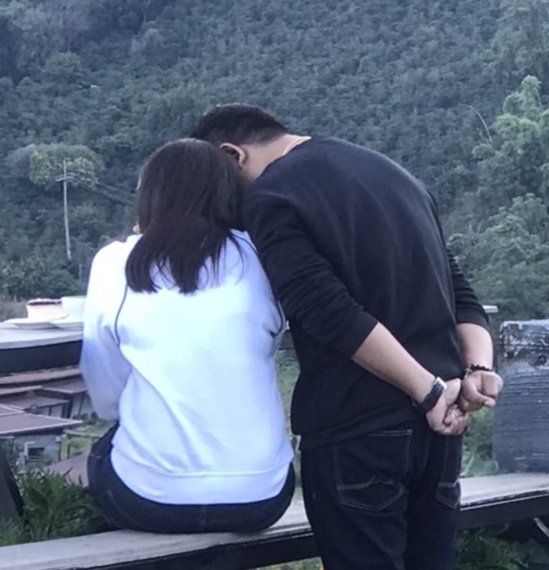kokikook's tweet photo. เราจะเคียงข้างกันไปตลอดไม่ทิ้งกันนะ❤️ https://t.co/3F4MYw8cxs