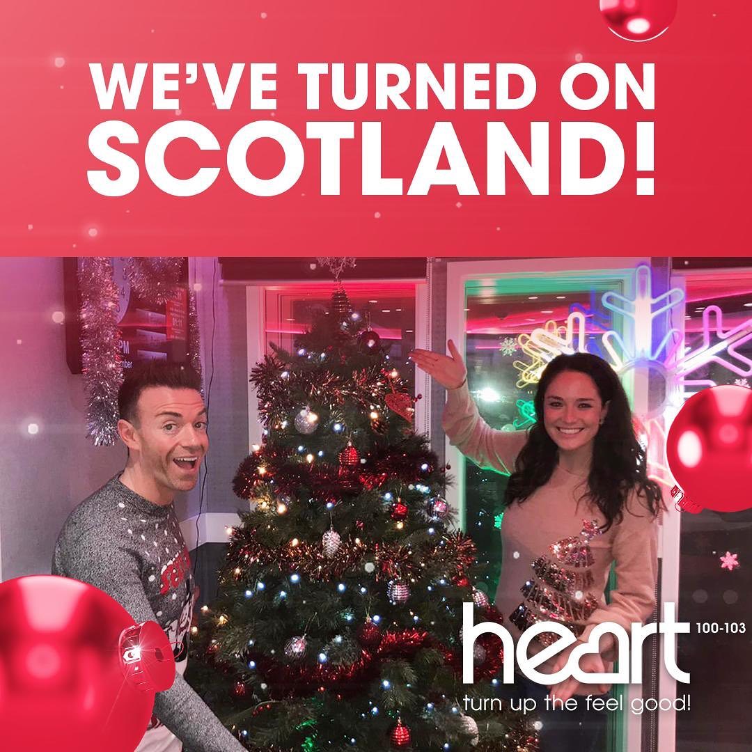 HeartScotland's tweet photo. We all came together with @des_clarke & @jenniferreoch for #LightUpScotland
Well done Scotland ๐โฅ๏ธ https://t.co/4xig9pz3rk