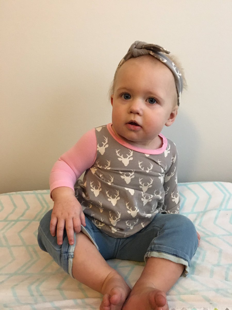 allykratz's tweet photo. This little girl is ready for Black Friday shopping with mommy! #10monthsold https://t.co/ifnFbdf1r6
