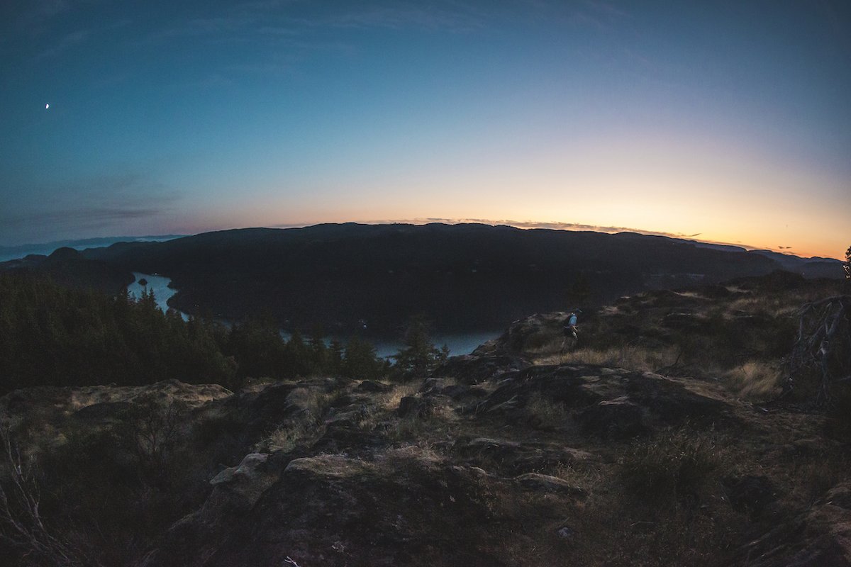 We’ll be back to this soon.

coastlineendurancerunning.com

Photo by Matt Cecill Visuals