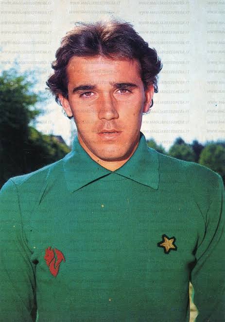 la_rossonera's tweet photo. Il nostro Portiere degli anni 80
#Piotti #SempreMilan ✍️ #LMR https://t.co/FlwlvKfPYJ