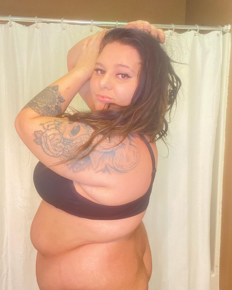 NikiDp's tweet photo. #onlyfans #fat #fatgirl #biggirl #buyingcontent #fungirl #camgirl #camslut #slut #escort #babygirl #confident https://t.co/U4vCbNC9aK