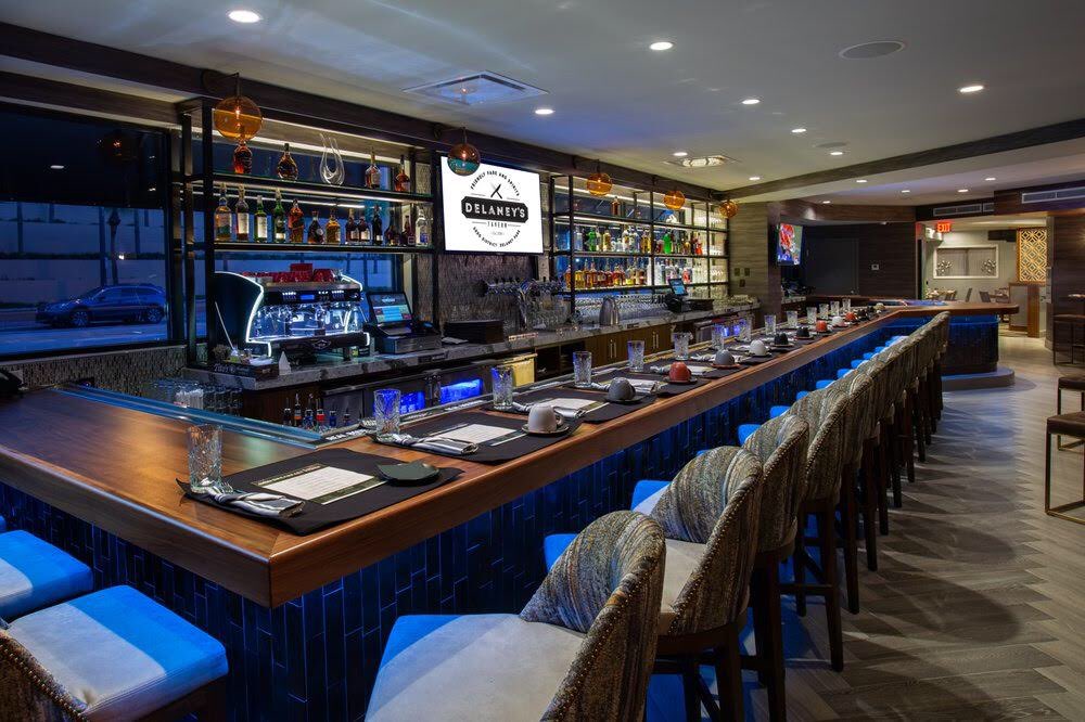 UrbanNooks's tweet photo. Looking for a new restaurant to try this Friday night? Head to Delaney’s Tavern on S. Orange Ave! Their cocktails and tapas will not disappoint you. 

#orlandoflorida #orlando #orlandothingstodo #delaneystavern #restauraunts 
 #realestate #realestateflorida #realestateorlando https://t.co/blrNY6GIwY