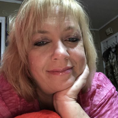 venabarnes's tweet photo. #NewProfilePic https://t.co/CA8SsdN4Le