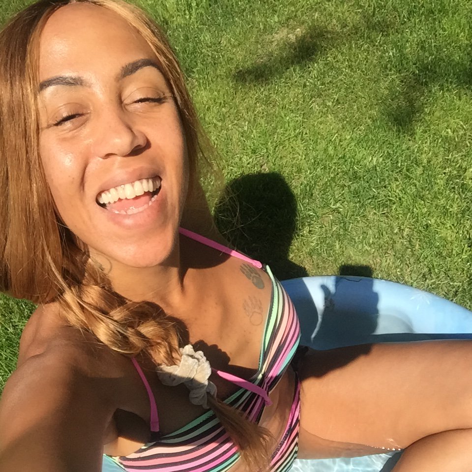 Nikki V music tweet media