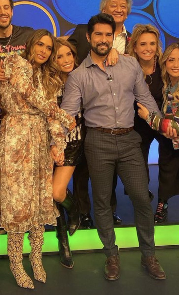 LaOreja🔥 tweet media