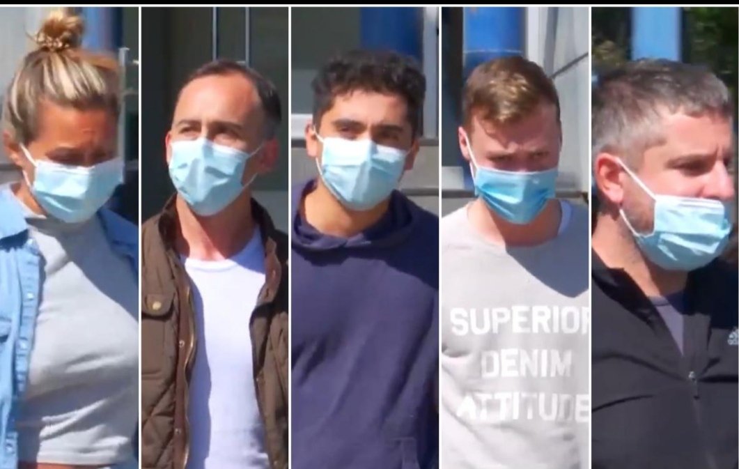 JulanaLa's tweet photo. Háganlo famosos,, ya que la justicia no funciona
Solo firma mensual para ellos po galla!!
@primeralineare1 https://t.co/RP3lLNi2fi