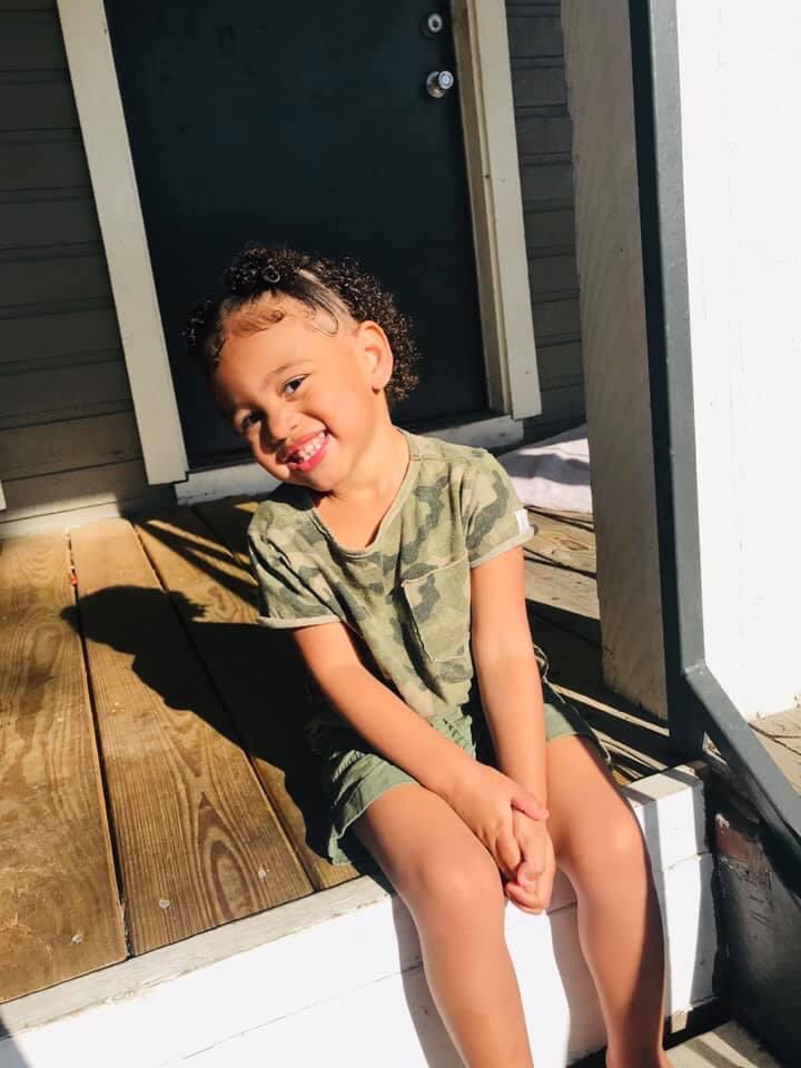 Wizzop_3's tweet photo. Daddy baby girl so beautiful😍💕 https://t.co/7jfgOT8x4t