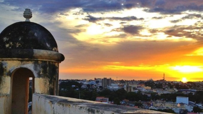 ReporteYa's tweet photo. #27Nov #Sucre
#Cumaná fue fundada hace 505 años por los frailes Dominicos y Franciscanos.
Los frailes en acción de gracia celebraron la primera misa realizada en Cumaná y en el Continente Americano el 27 de noviembre de 1515.
Foto e historial cortesía @gepericchi https://t.co/qpLYHrOEPl