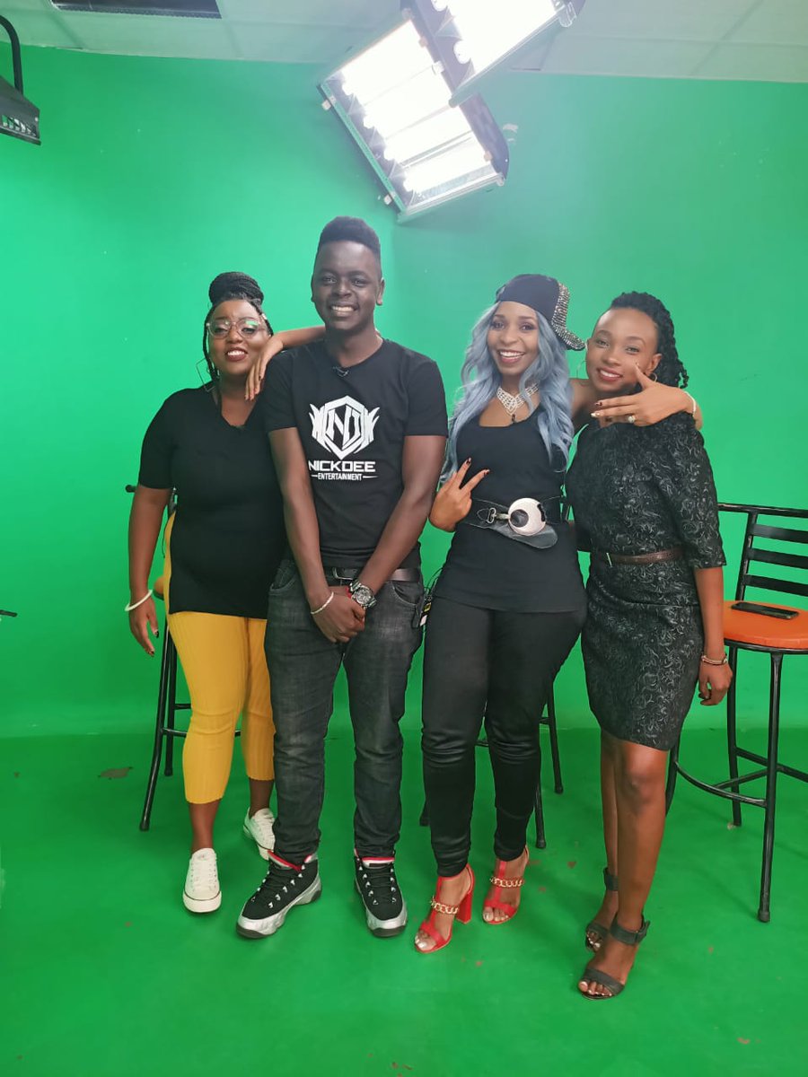 The show is as alive as their smiles 😻😻😻
Thank you <a href="/SUGAREMCEE/">#MablingYO</a> for gracing us with your presence.
We don't stop there...
<a href="/djfesta254/">Dj Festa</a> The Big Man is expecting your requests on our whats app line @
0722919999
#teamafterburn