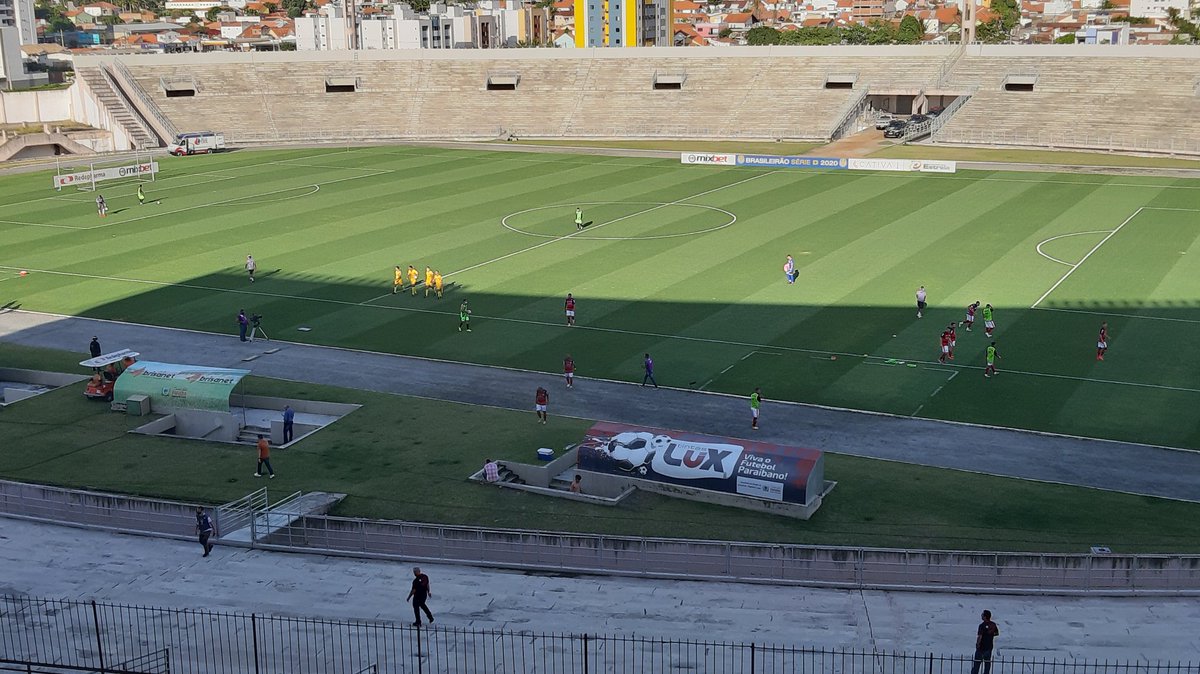 alvesleopb's tweet photo. Final de 1° tempo. Campinense 0 x 0 América-RN. As duas equipes criaram chances de gol, mas pararam nos goleiros. #tramigao https://t.co/hAdiRs3jDg