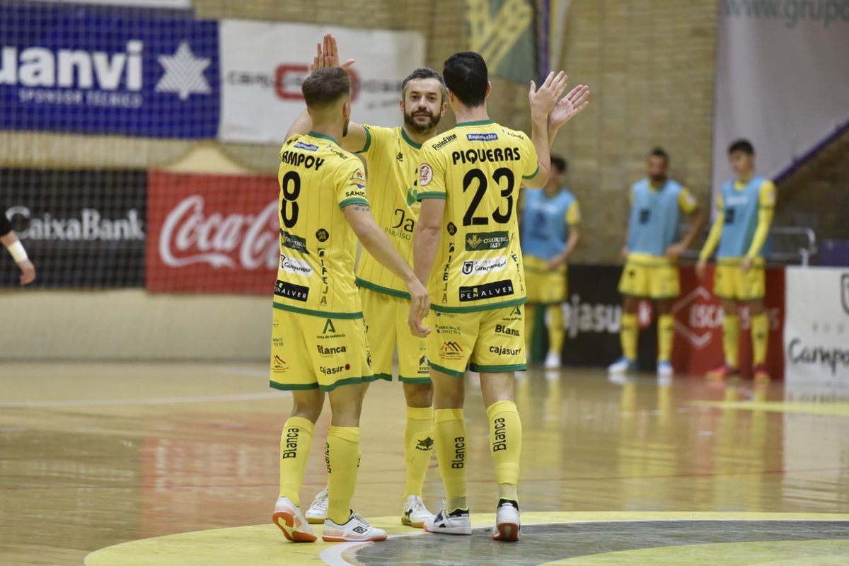 FSWeb ® tweet media