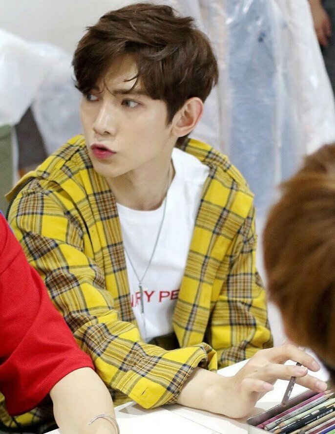 a thread of yeosang going 