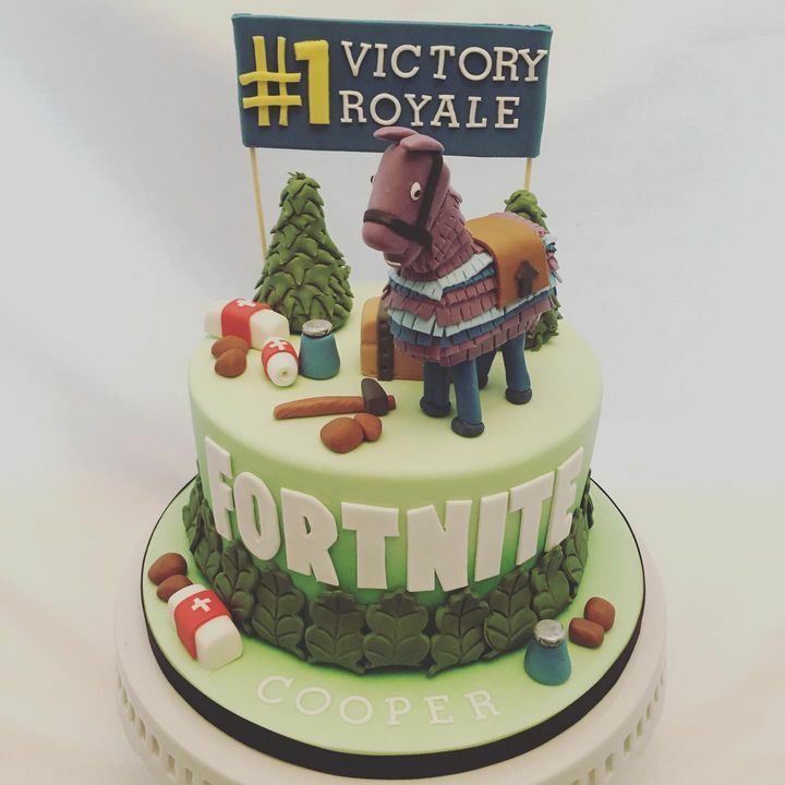 nancyanunez's tweet photo. Fortnite cake to celebrate Cooperβs birthday.
#fornite #cake#celebration #cork #bweeng #shoplocal https://t.co/qlOMRHb6pG https://t.co/LHQ7SQl7el https://t.co/EfClIkfKxC