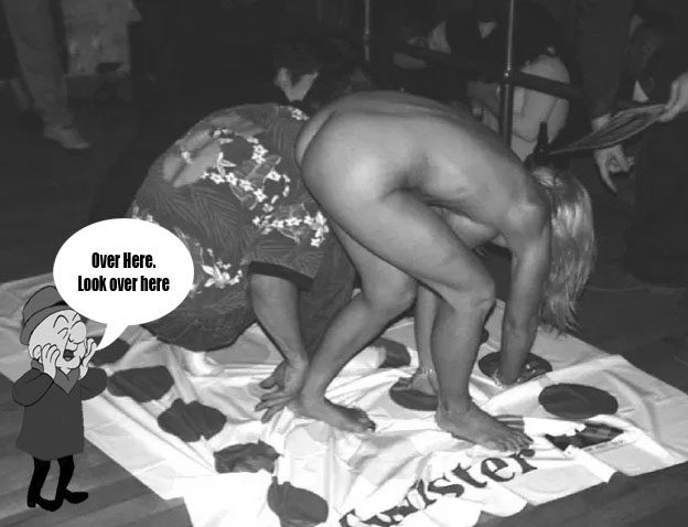 ZeppoMarx6's tweet photo. #APartyAintAPartyUntil we start playing naked twister https://t.co/BArpxGjjC8