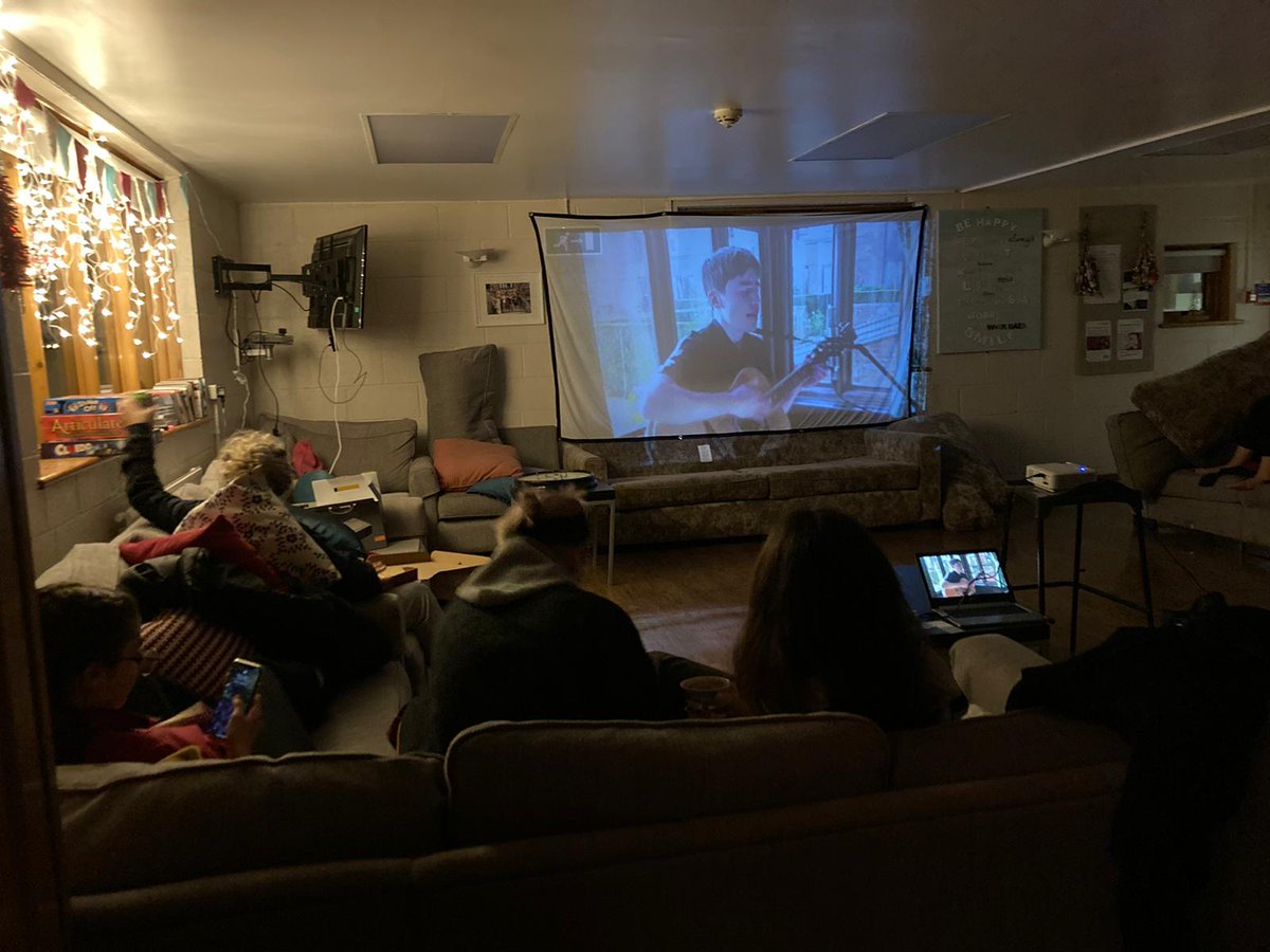 ShiplakeGilson's tweet photo. Gilson chilling and enjoying the Winter Concert :)❤️ https://t.co/PhcDWb88ts