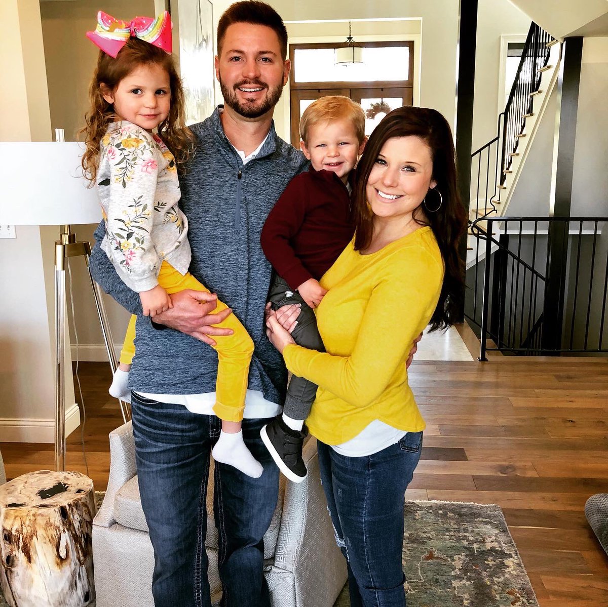 CoachKLasley's tweet photo. Thanksgiving 2020! #blessed https://t.co/ZcDshtRBQq