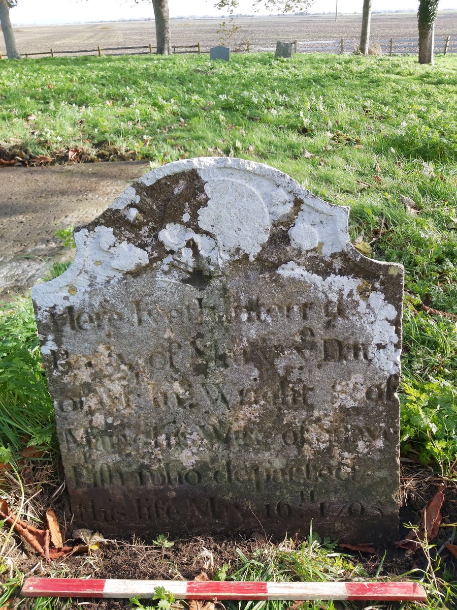 The first  #gravestone to highlight from  #Snave is Mary, daughter of John Wright & Mary his wife, who departed this life on May 16th 1705. The carving on this stone is incredible and the words much clearer than on more recent memorials. Recorded by Brendan and Eve. @MarshChurches