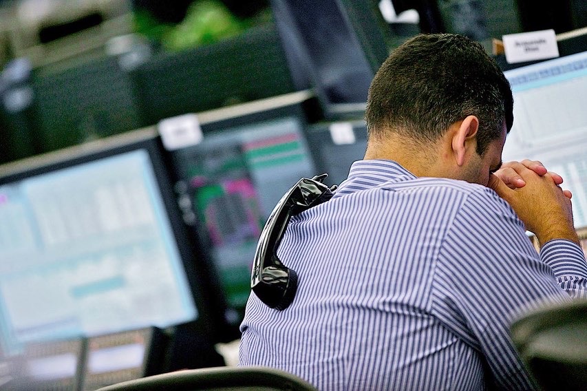 DOW hit 30K so thought I'd share some of my <a href="/GoldmanSachs/">Goldman Sachs</a> Wall St pics. Back then the DOW was around 10K. I visited every 1 of #GoldmanSachs global locations &amp; created a huge &amp; historical collection of photos of the firm for about 20 yrs. All photos © Lou Bopp All Rights Reserved