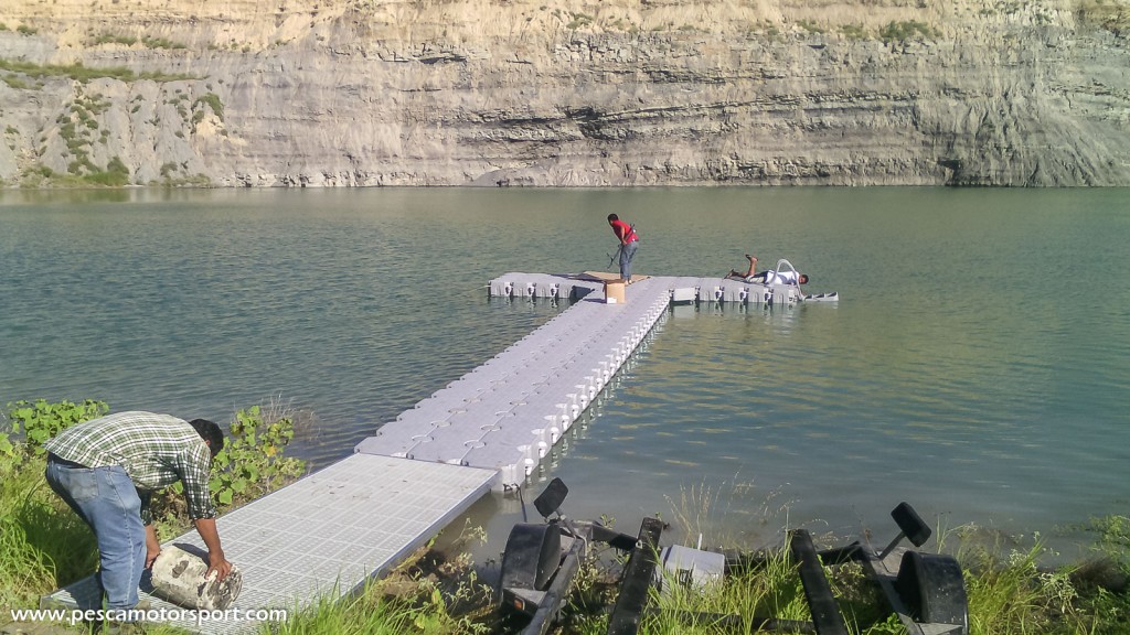 CandockMexico's tweet photo. Instalación de muelle recreativo en Coahuila. Cambiando los muelles de madera por el plástico de alta calidad, garantizado de por vida.
.
Info: 244 443-29-32 y 35
pescamotorsport@gmail.com
.
https://t.co/LFoUdkkw8x
.
#Mexico #Candock #Dock #muelles #bloques #muellesplasticos https://t.co/KovRwUBupA