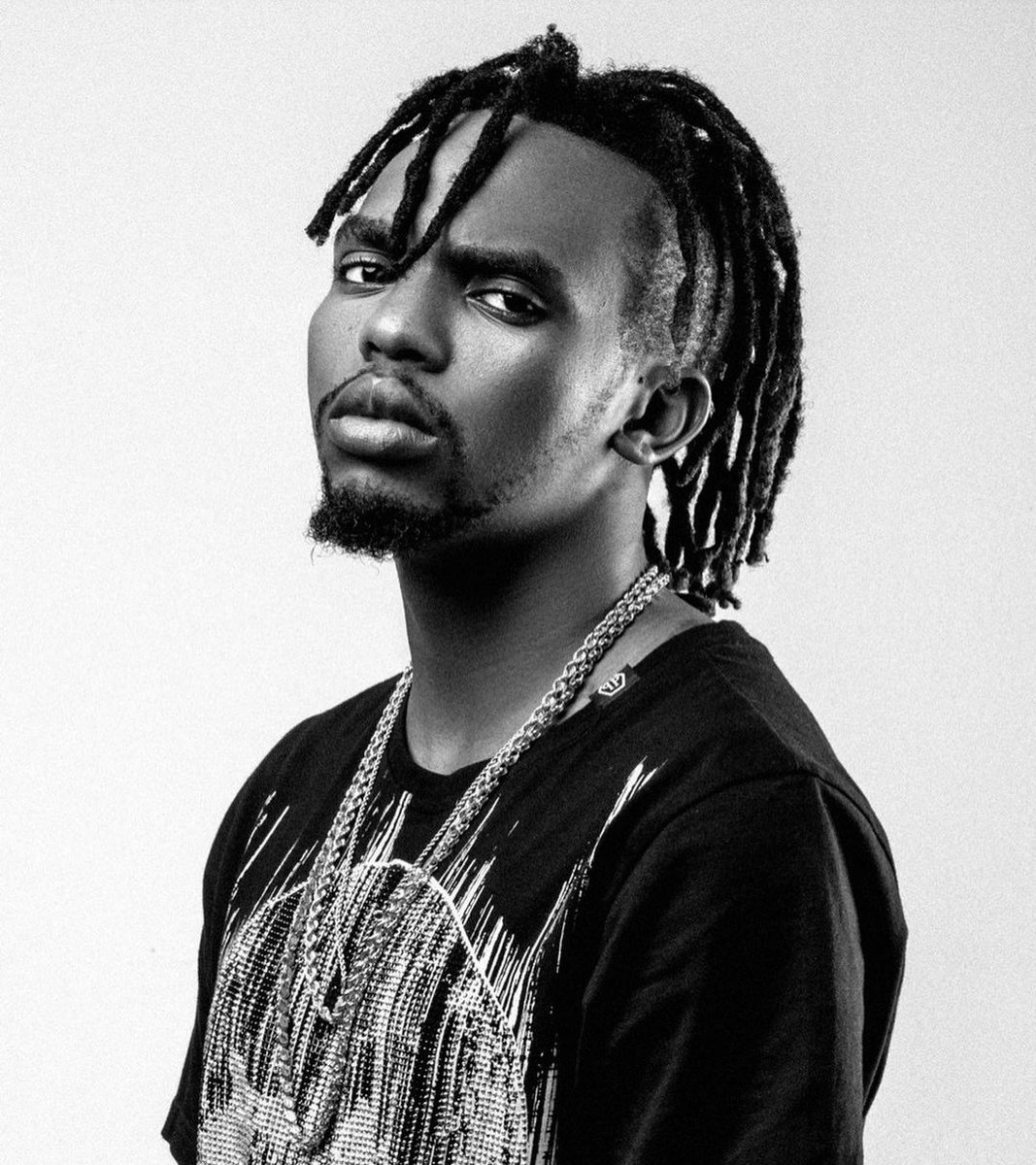 NiiteTitan's tweet photo. Young-Dee Vs Dogo-Janja
##HITforHIT https://t.co/3QmT9srJQt