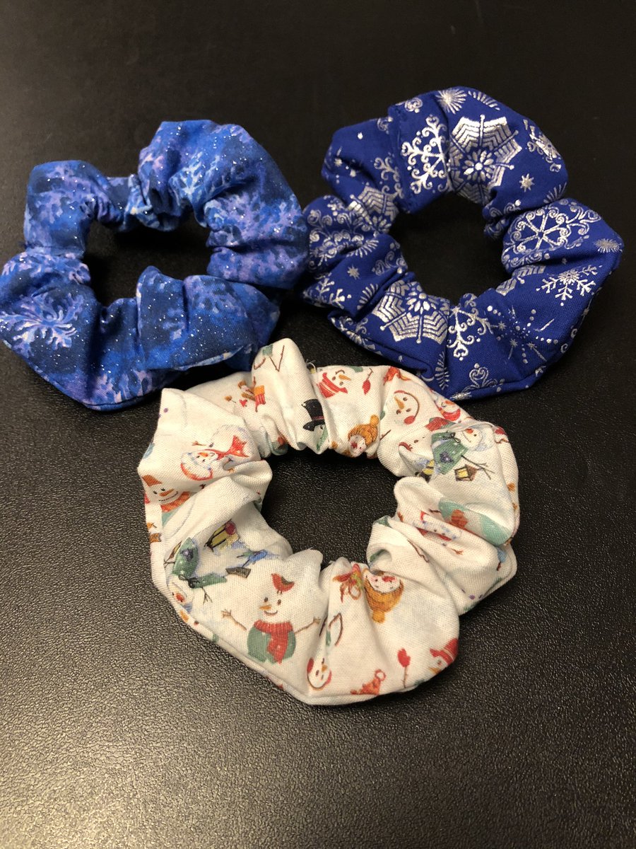 KoiCreations's tweet photo. Welcome to Black Friday! Our shop has a Black Friday Sale going on now until Tuesday. 25% off! Come check out our holiday items! https://t.co/BCYlxG55ny #BlackFriday #BlackFriday2020 #blackfridaysale #etsy #christmasgifts https://t.co/mj9Bsb4N95