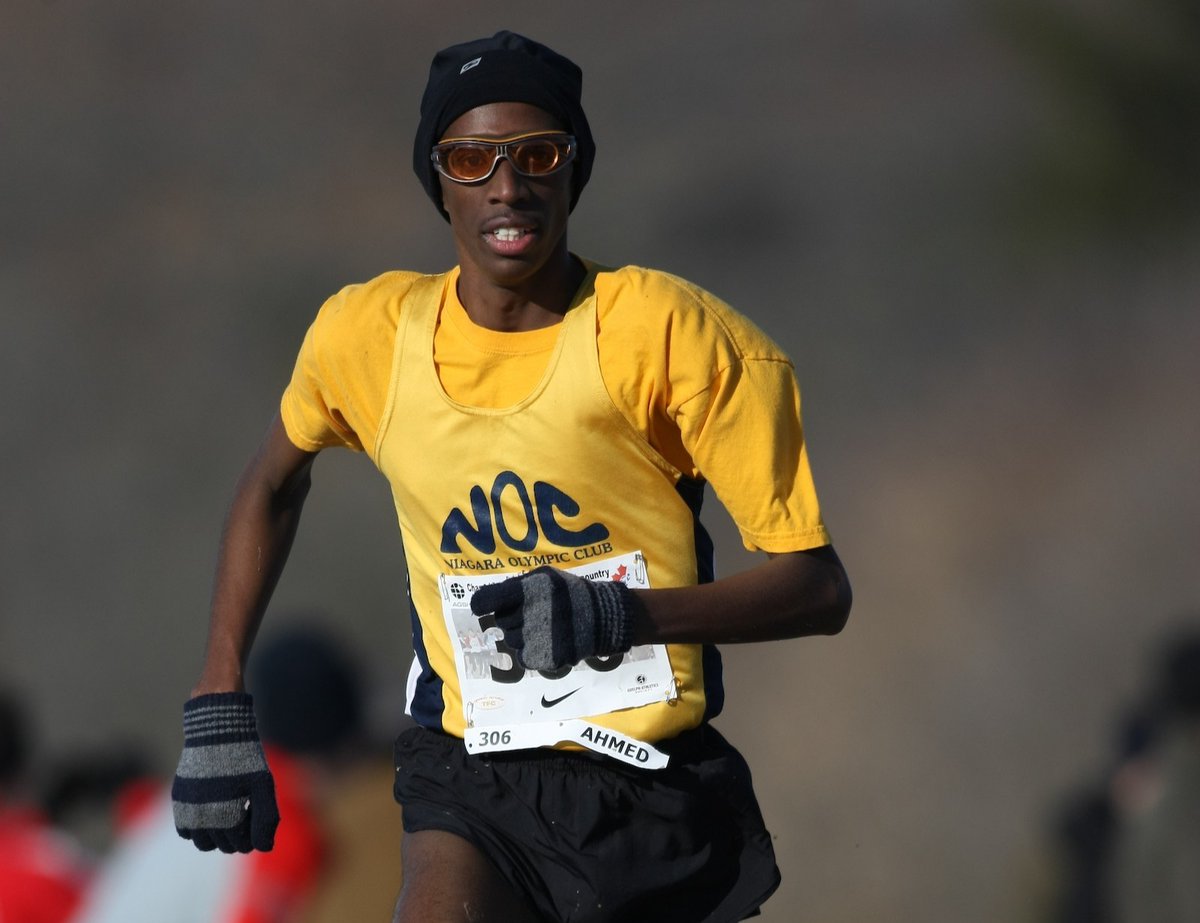 AthleticsCanada's tweet photo. Look for lots of fun #ACXCthrowback photos this weekend. You might even recognize some familiar faces! @Moh_Speed, @SimonBairu and @jess__oconnell are here to lead us into the weekend.
๐ธ @Mundosportimg https://t.co/CFV6ZTYu5a