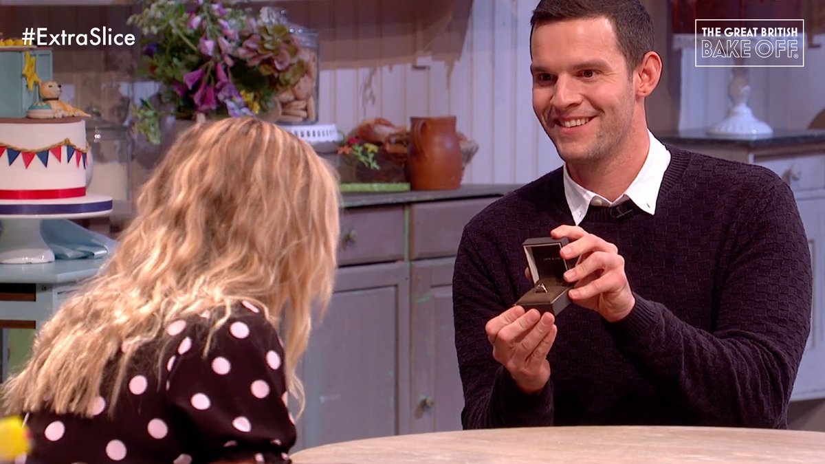 She said yes! Congratulations, Dave and Stacey. #ExtraSlice