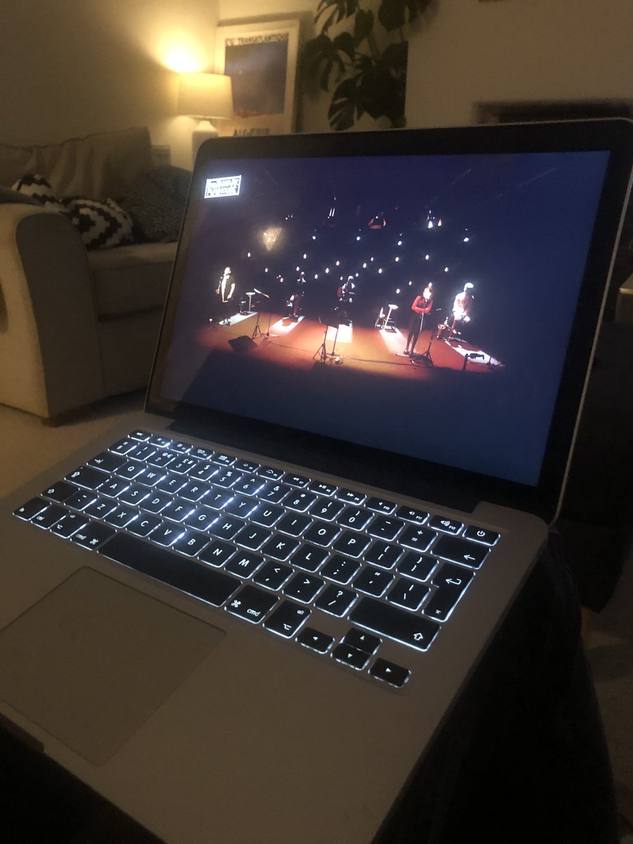 kellisonsocial's tweet photo. Loving #fivermusical perfect way to start the weekend. @TheAlexEllison brilliant as usual https://t.co/W1DYrnHKB2