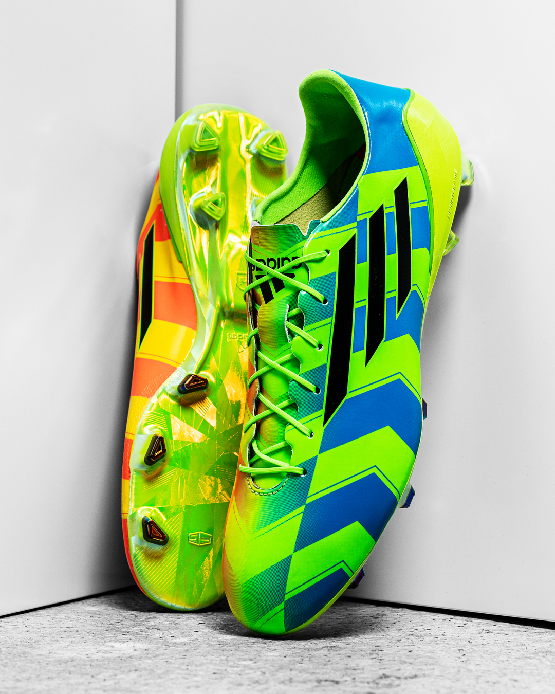 unisportlife on X: "Remember this boot? The adidas F50 Crazylight is one of the most insane and best looking boots ever Would you like this colourway to make a