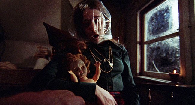 deadcattees's tweet photo. Wishing you a very merry Black Christmas on this Black Friday. Be wary of any strange phone calls today ☎️ 

#shirtofthemonth #horror #horrormovies #blackchristmas #blackfriday #bobclark #oliviahussey #christmas https://t.co/sy2pan5o1k