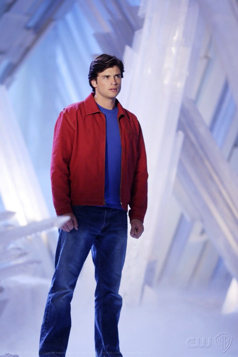 Tom WellingSmallville (Red and Blue Blur)