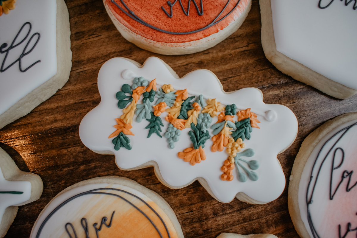 h_lasley's tweet photo. i worked my butt off on these cookies and i love them a whole lot!!!! https://t.co/2GutAOyNSM