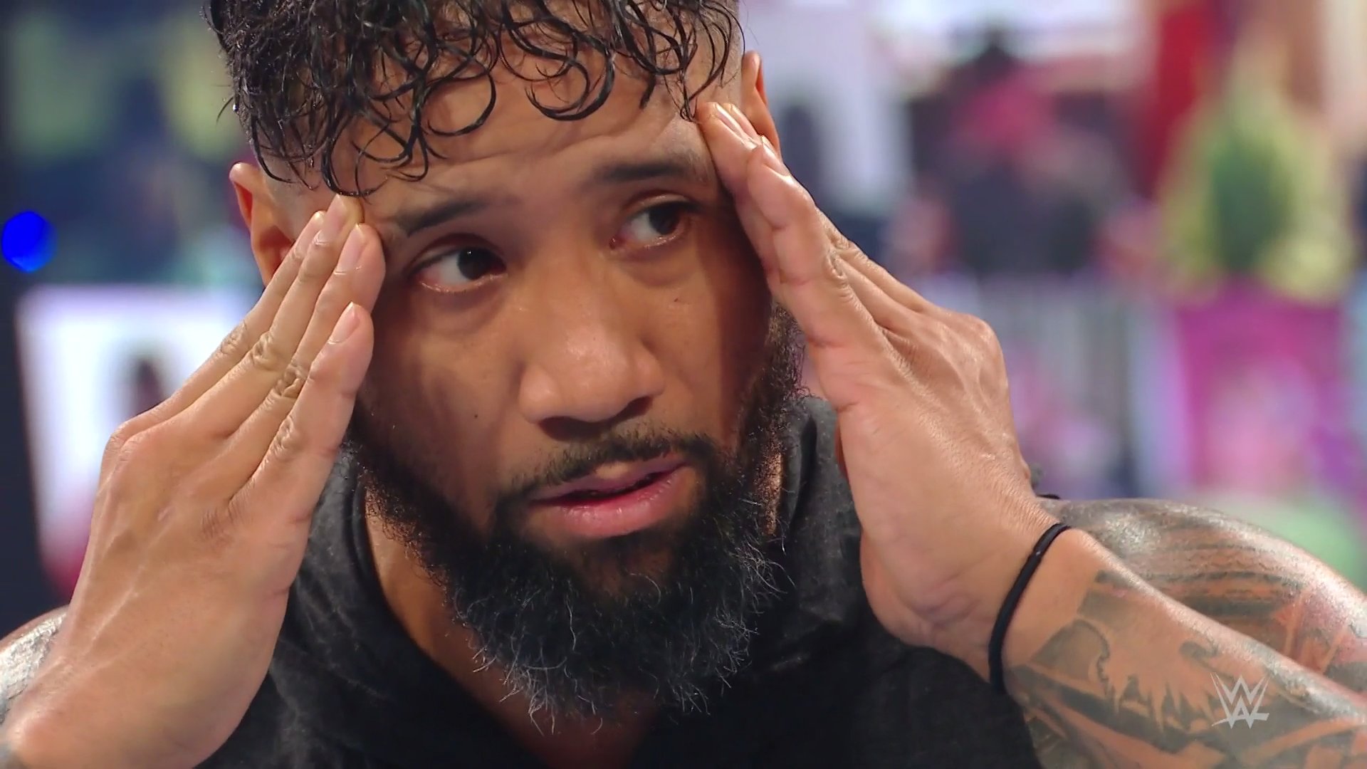 Jey Uso tuvo que actuar tras los dichos de su primo en este SmackDown.