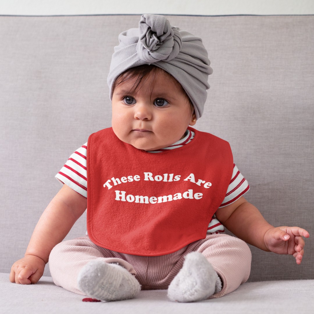 WS_Emerson's tweet image. We are just keeping the thanksgiving apparel rolling this weekend! #customgoods #custombibs #madeinmaine #mainemade #cute #homemade