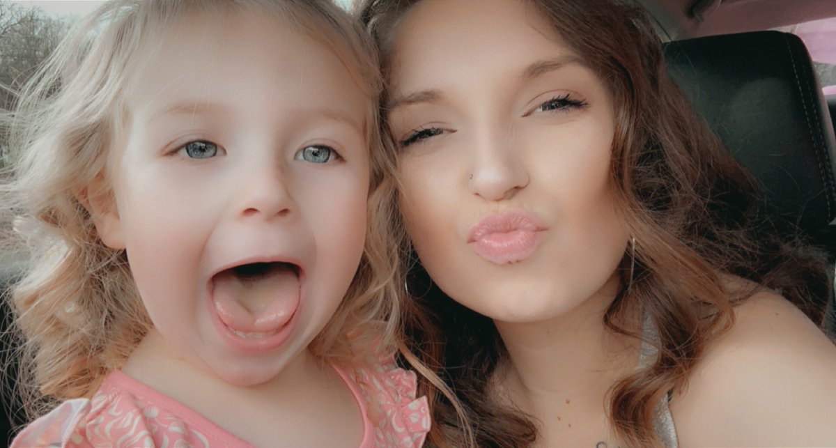 RaileyCarver's tweet photo. Thankful for my little mini 💓 https://t.co/GUfraBBvKA