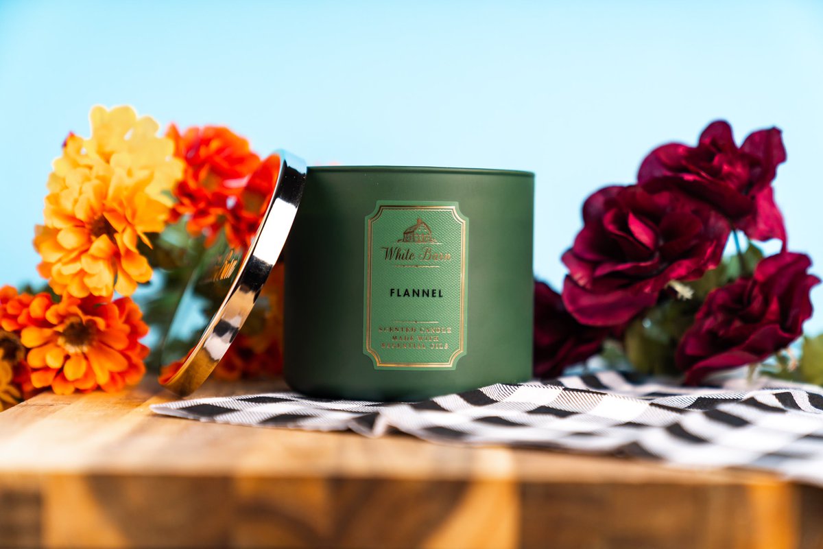 GraysonSavio's tweet photo. Love the scent so much had to take some product shots 📸 https://t.co/jKx9sGeXHr