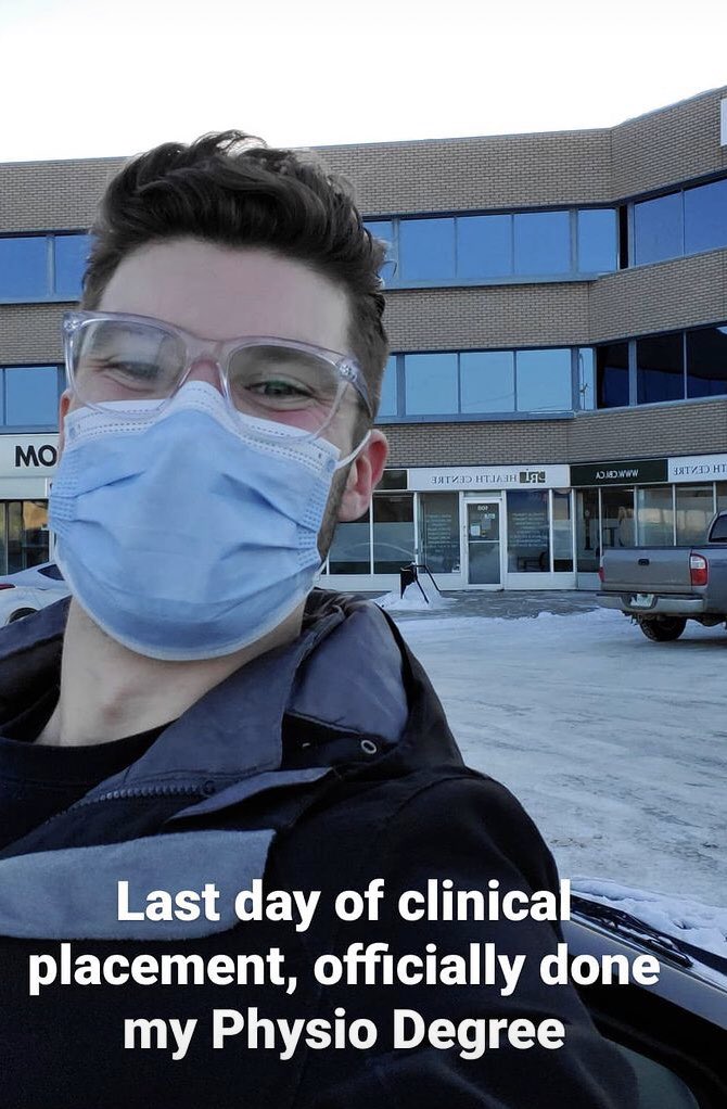 lecowell's tweet photo. Another big parent milestone - thing #2 completed his masters in physiotherapy and passed his national exams. Just lifeโs stage to walk across this year. #offthepayroll #prouddad https://t.co/o44UShSWBf