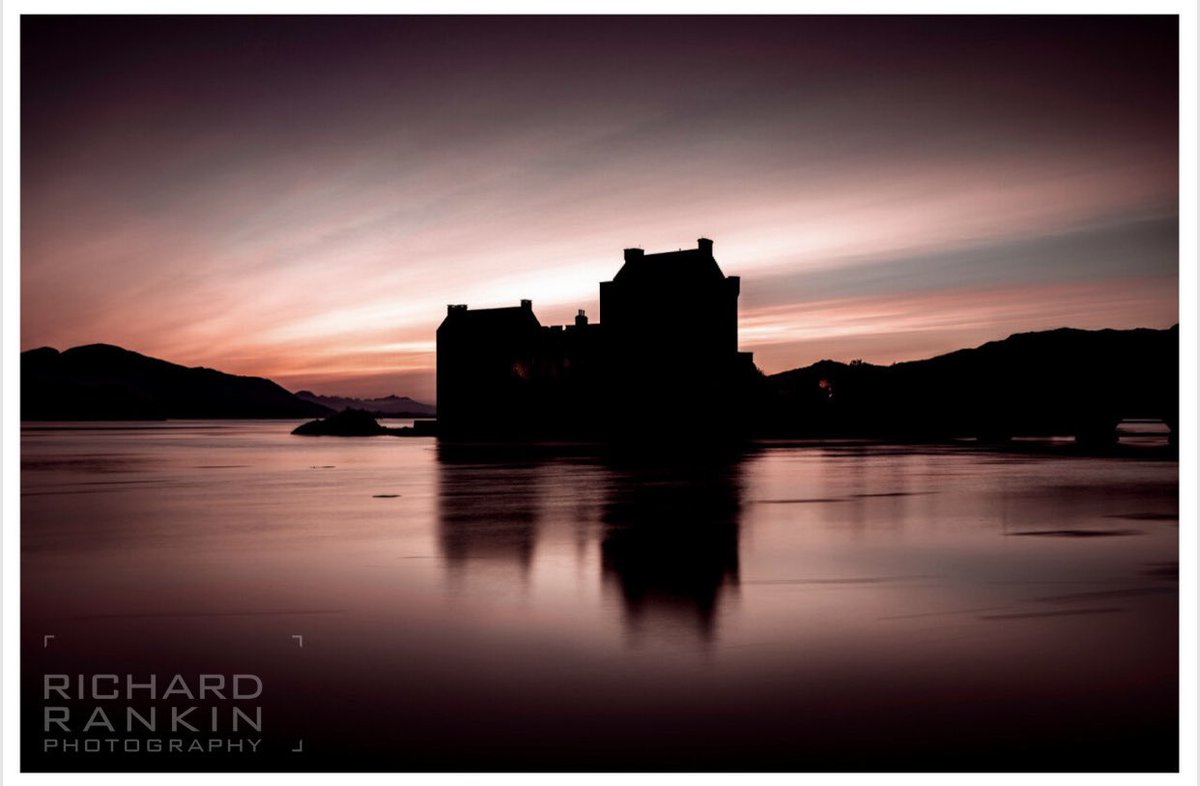 Mac Dubh had said this was a bard-right, that when the bards came to the auld castles, they would be given a warm place and plenty to eat and drink, to the honor of the laird’s hospitality. Voyager Ch. 8 @RRankinPhoto