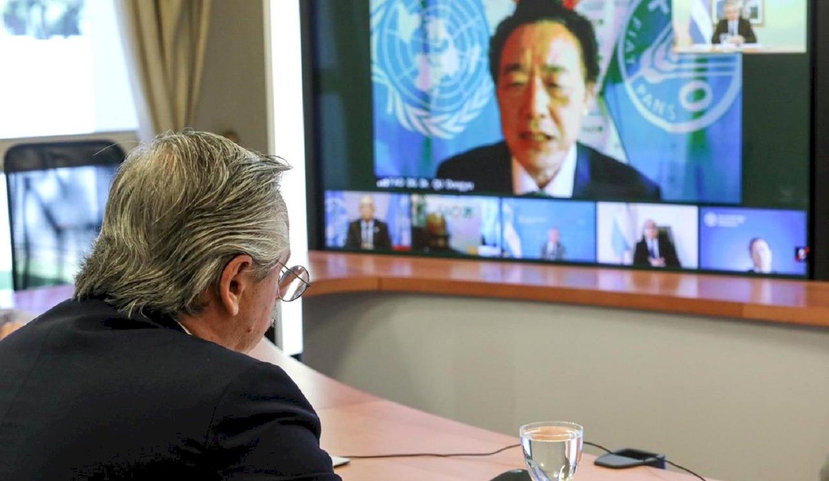 🤝 #LuchaContraElHambre | #FAO
El Presidente firmó un Memorando de Entendimiento con la FAO
El objetivo es avanzar en la cooperación conjunta para la implementación del Plan Nacional Argentino contra el Hambre
https://t.co/y9PlU0WOvE
vía @diariohoynet https://t.co/E0BkpZ4VES