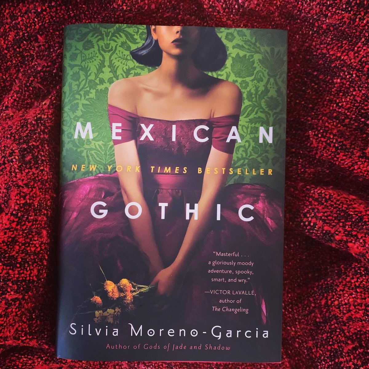 I couldn’t resist and got my hands on a copy of this beauty! Can’t wait to dive in #mexicangothic #silviamorenogarcia
