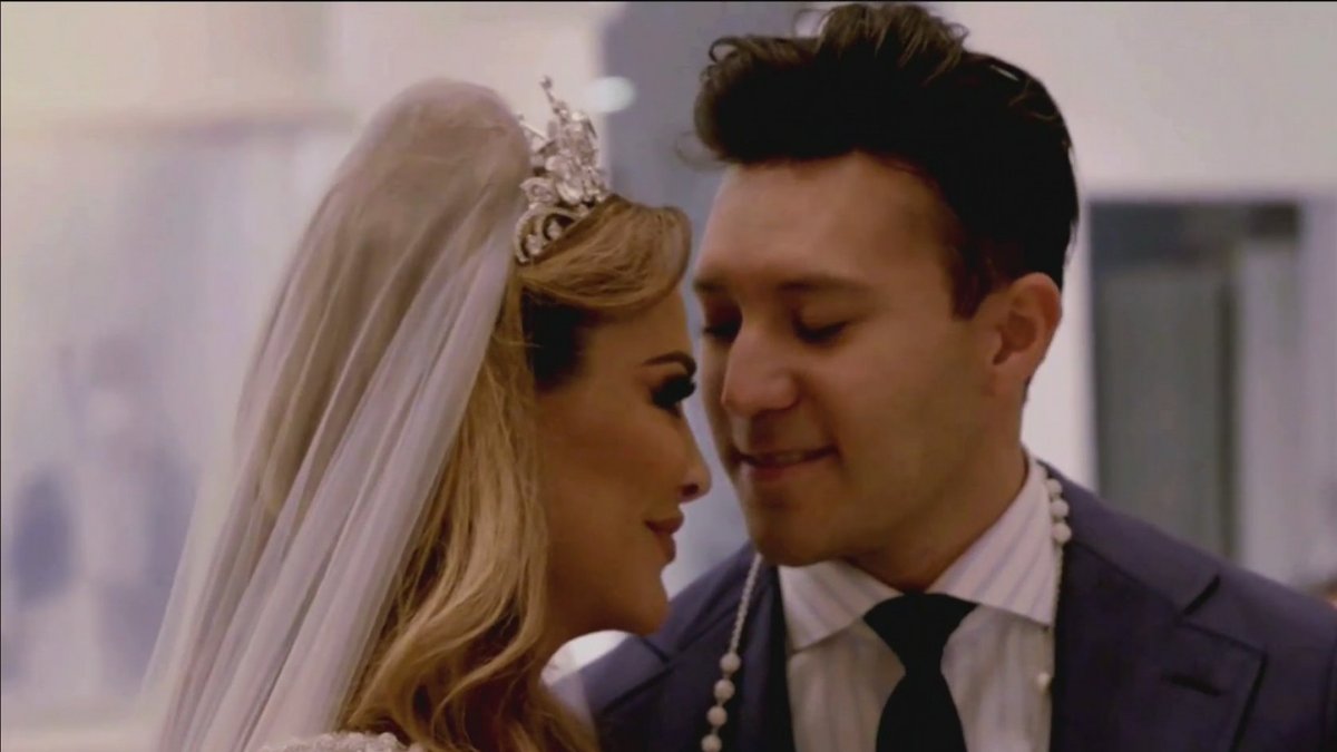 En un programa especial, #Telemundo transmitirá la boda de #NinelConde y #LarryRamos este domingo 29 de noviembre a las 7pm/6c.
VIDEO => https://t.co/FzgzpGGGQU https://t.co/SpSGu9DMun
