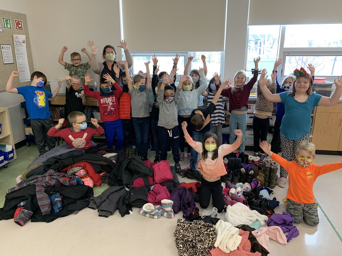 dwmorris1's tweet photo. RT @MrsChen_CCS: #rvsed #gradetwo @CrossingCooper https://t.co/J9F8TzNPgB #Innovatorscan