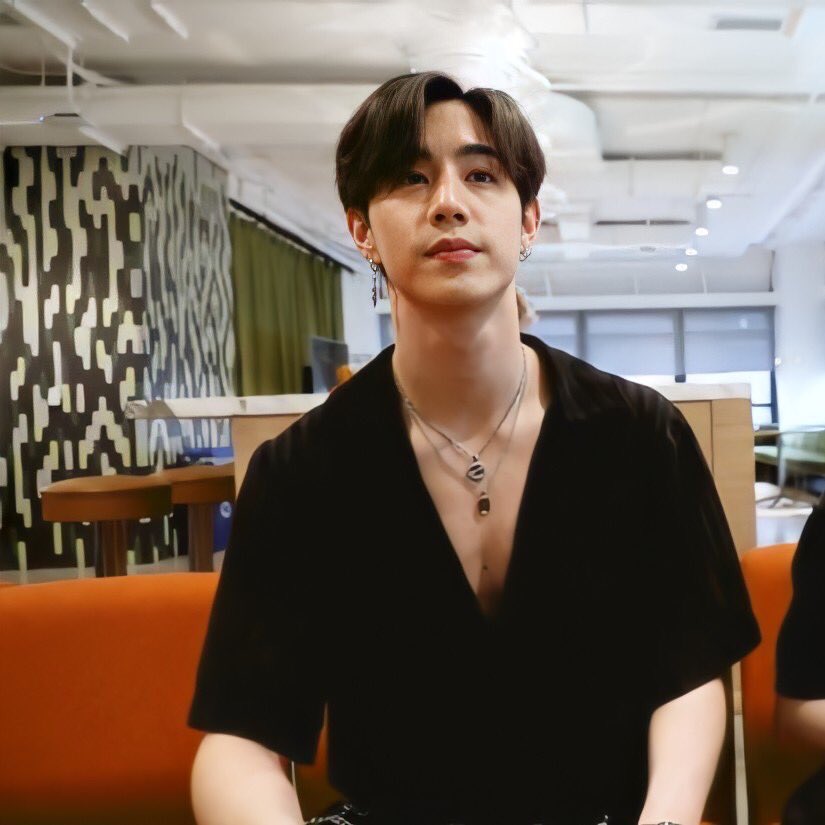 Thread of Mark in low cut/chest out shirts.  #GOT7    @GOT7Official