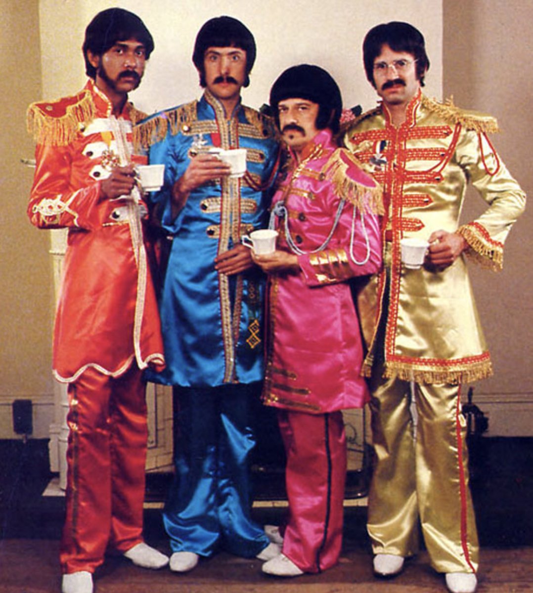 TheMartinLewis's tweet image. BBC tribute to #NeilInnes in December! Including great stories from/about #MontyPython #MichaelPalin #TerryGilliam #EricIdle #JohnCleese #TheBeatles #GeorgeHarrison #PaulMcCartney #BonzoDog #Rutles Details: btlsnws.com/16561 tinyurl.com/y3ojxbla NeilInnes.com