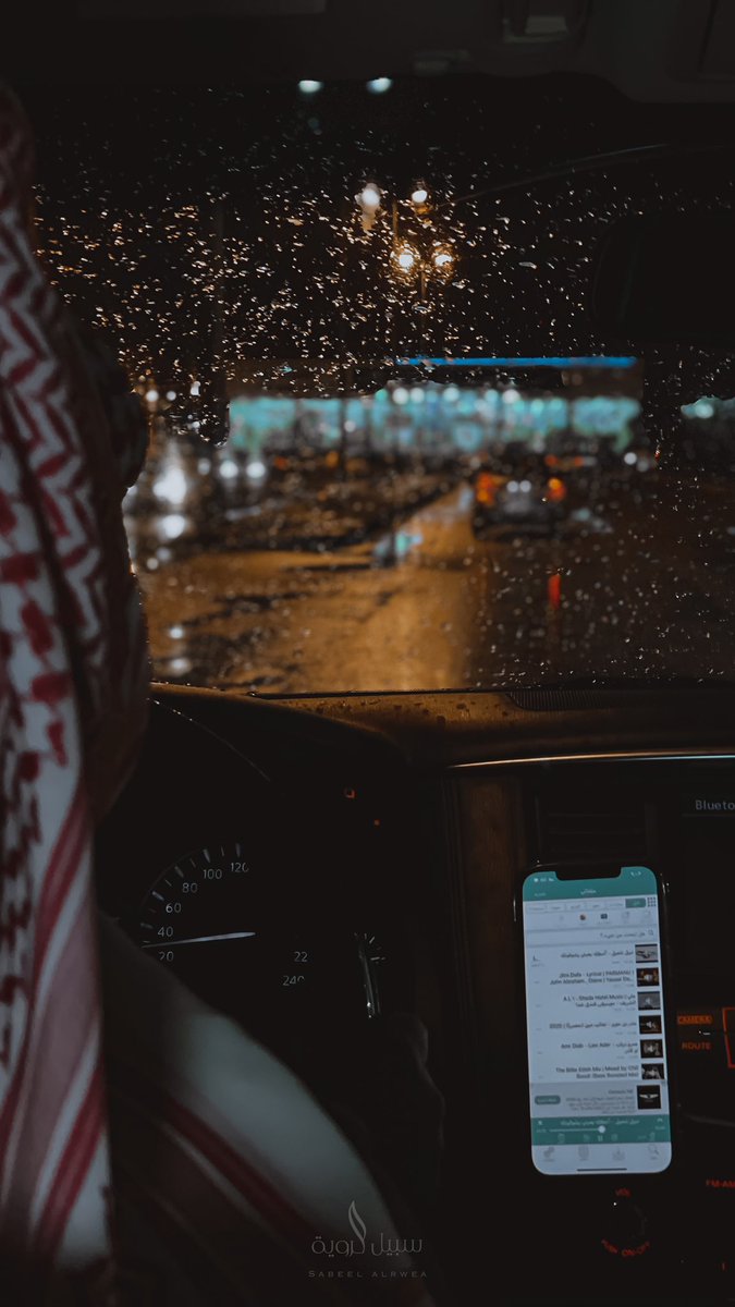 sabelalharbi's tweet photo. #تصويري بالاجواء الجميلة .. 
امطار #حفرالباطن_الان 💛 https://t.co/KccV4xihYI