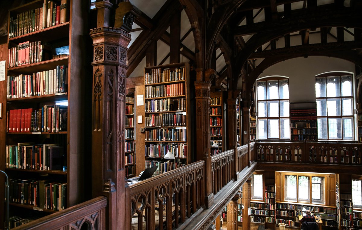 gladlib's tweet photo. 'I have always believed that Paradise will be a kind of library' - Jorge Luis Borges https://t.co/0ZOgq7sztA