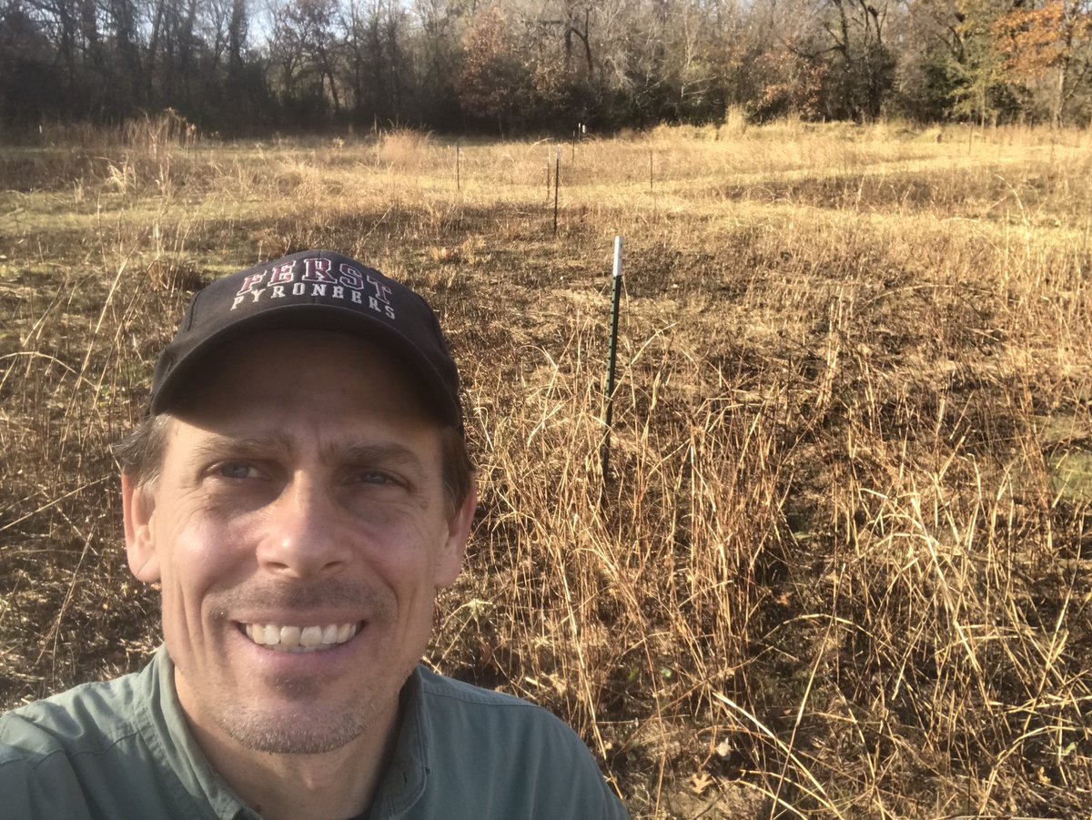 yockfire's tweet photo. What better way is there to spend a few hours on #BlackFriday than to be extracting #PRSprobes and to see how BLACKened burn plots are GREENing up! Isn’t that what BF is all about, the green! You need a sharp eye, but, even this time of year, burned vegetation is #resprouting. https://t.co/G3UcIIK08j