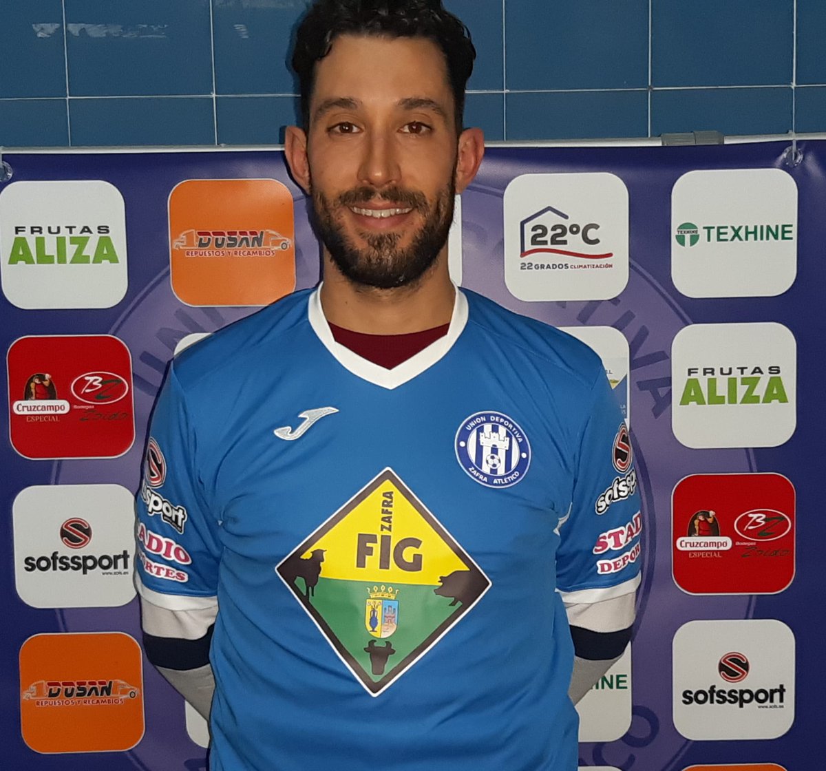 🔵 FICHAJE
👉 BORJA OLIVERA
👉 Defensa Central
👉 Procedente del <a href="/udbienvenida/">U.D. Bienvenida</a>
👉 Con experiencia en <a href="/diterzafra/">Díter Zafra</a> y <a href="/UDFDC/">UD Fuente de Cantos</a> puede jugar también de medio centro
BIENVENIDO!!!